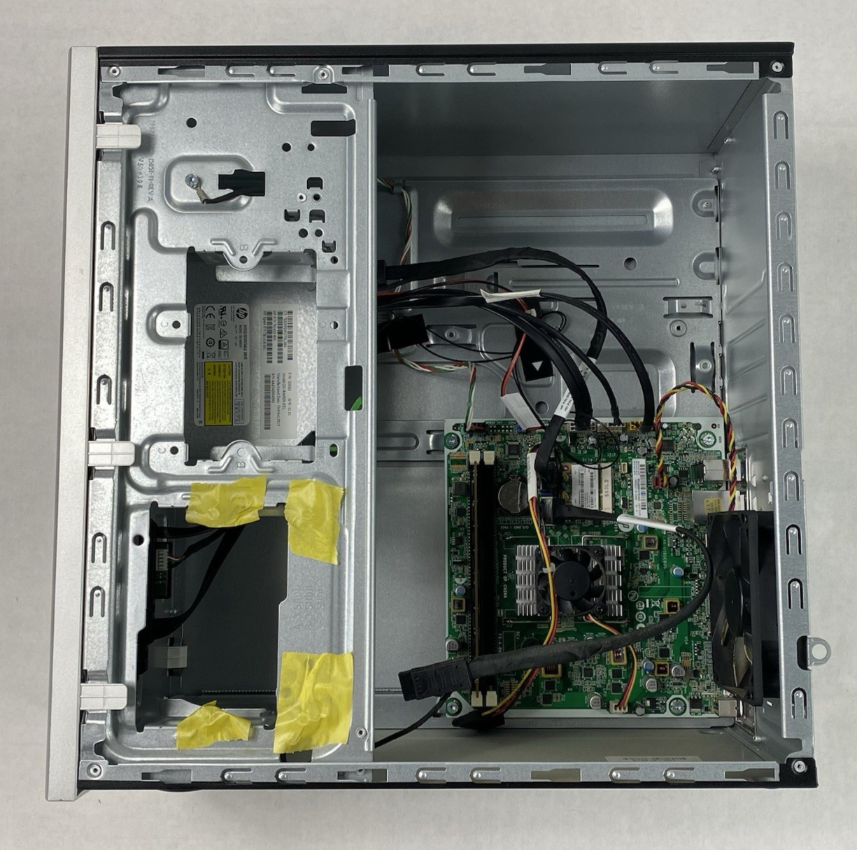 HP 550-A114 MT AMD A8-6410 2.00GHz 8GB RAM No HDD No OS No AC Adapter