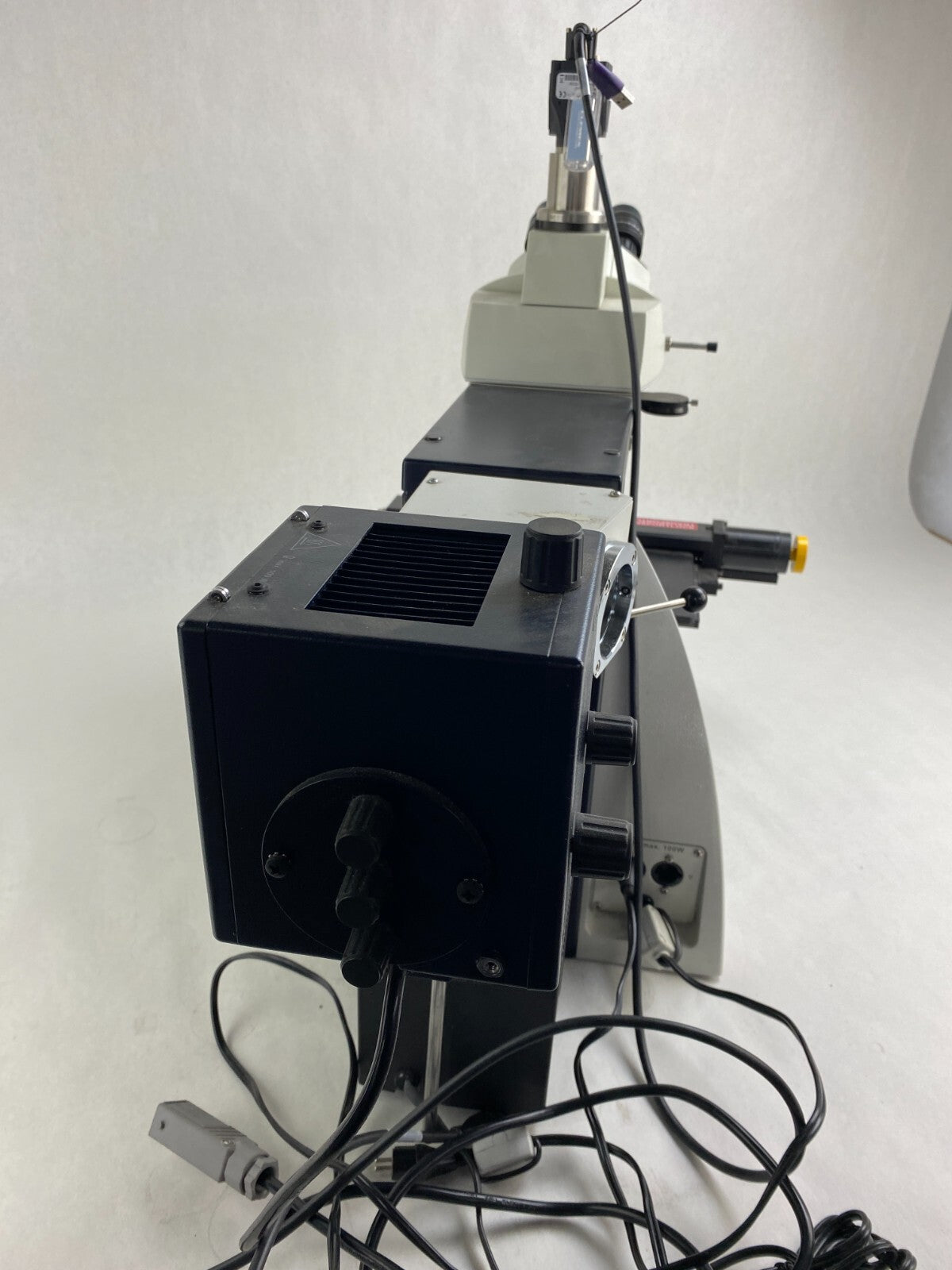 Leica DM6000M Microscope w/ Objectives Power Supplies Clemex Camera