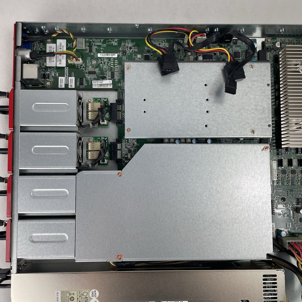 Pluribus Networks E68 Server Switch E3-1265Lv2 2.5GHz 16GB Ram No OS No HDD17