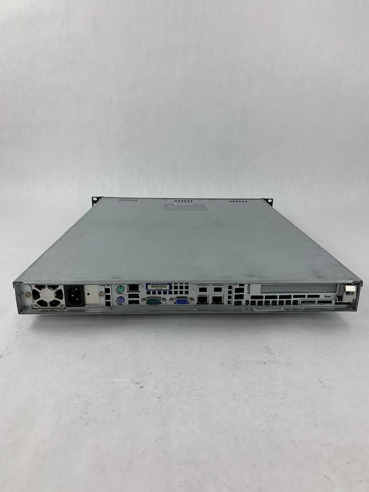 SuperMicro X8STI Server 1x Xeon L5630 2.13 GHz 16 GB ram NO OS NO HDD
