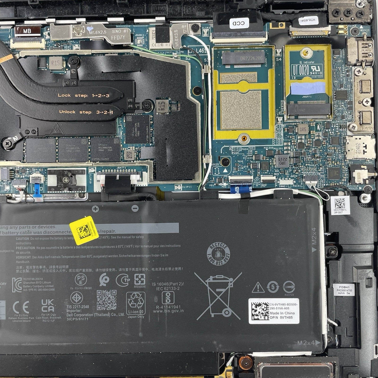 Dell Latitude 9430 14" i7-1265U 3.86 GHz 16 GB RAM No SSD/OS/AC - Bad Bottom20