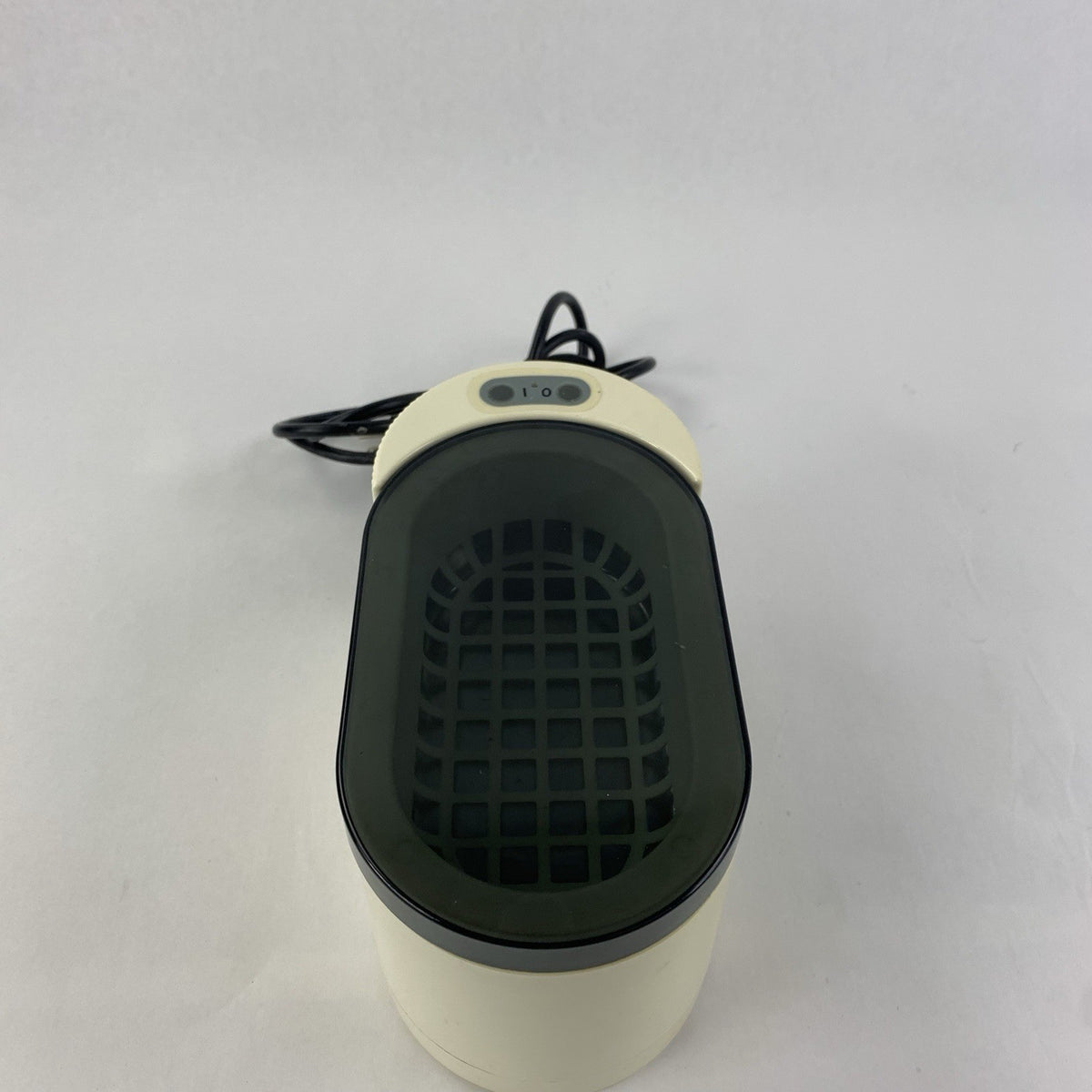 Branson 200 Ultrasonic Cleaner - Powers On3