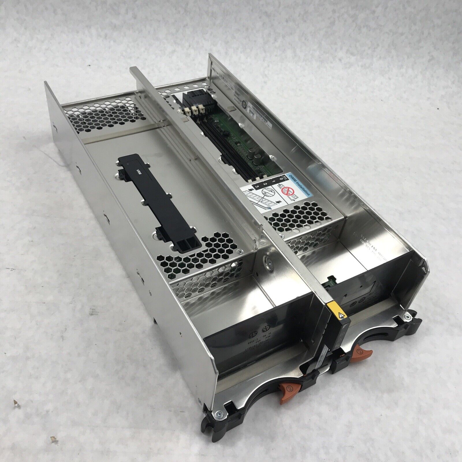 EMC 110-093-003B CX4 CPU module with 3GB ram Dell F421M