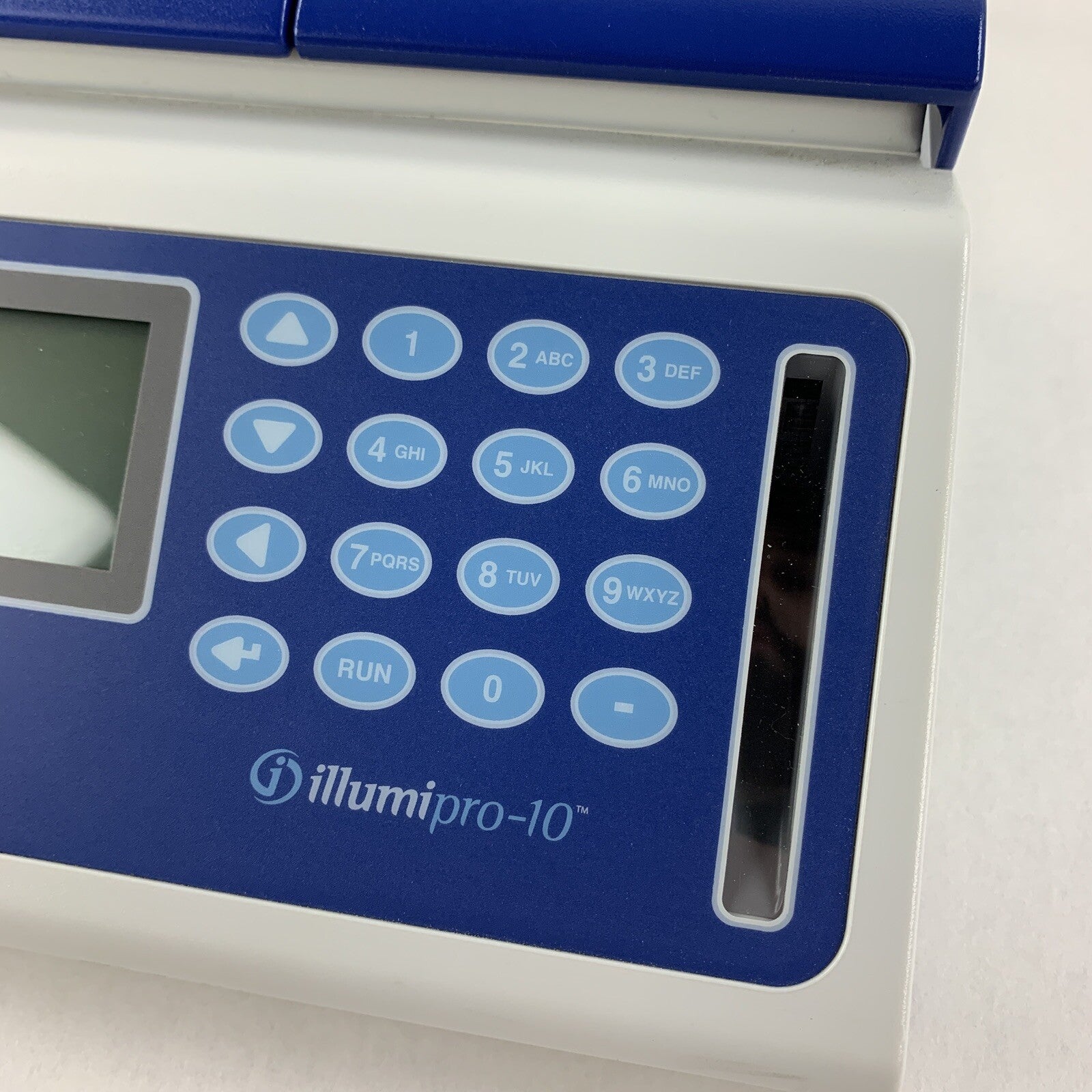 Meridian 610172 Illumipro 10 Microplate Reader w/ Manual