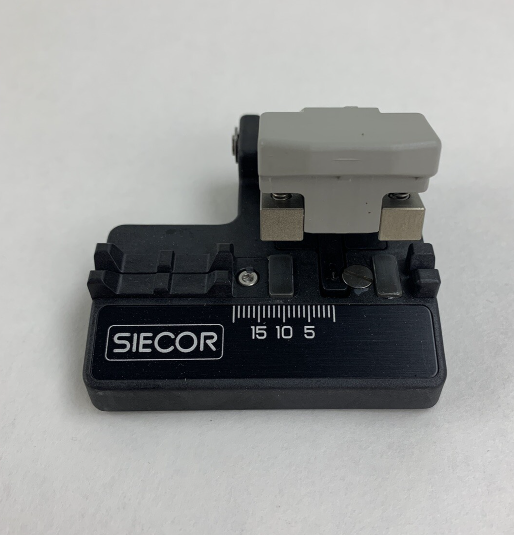 Siecor FBC-006 Corning Cable Systems  High-Precision Fiber Cutter Cleaver