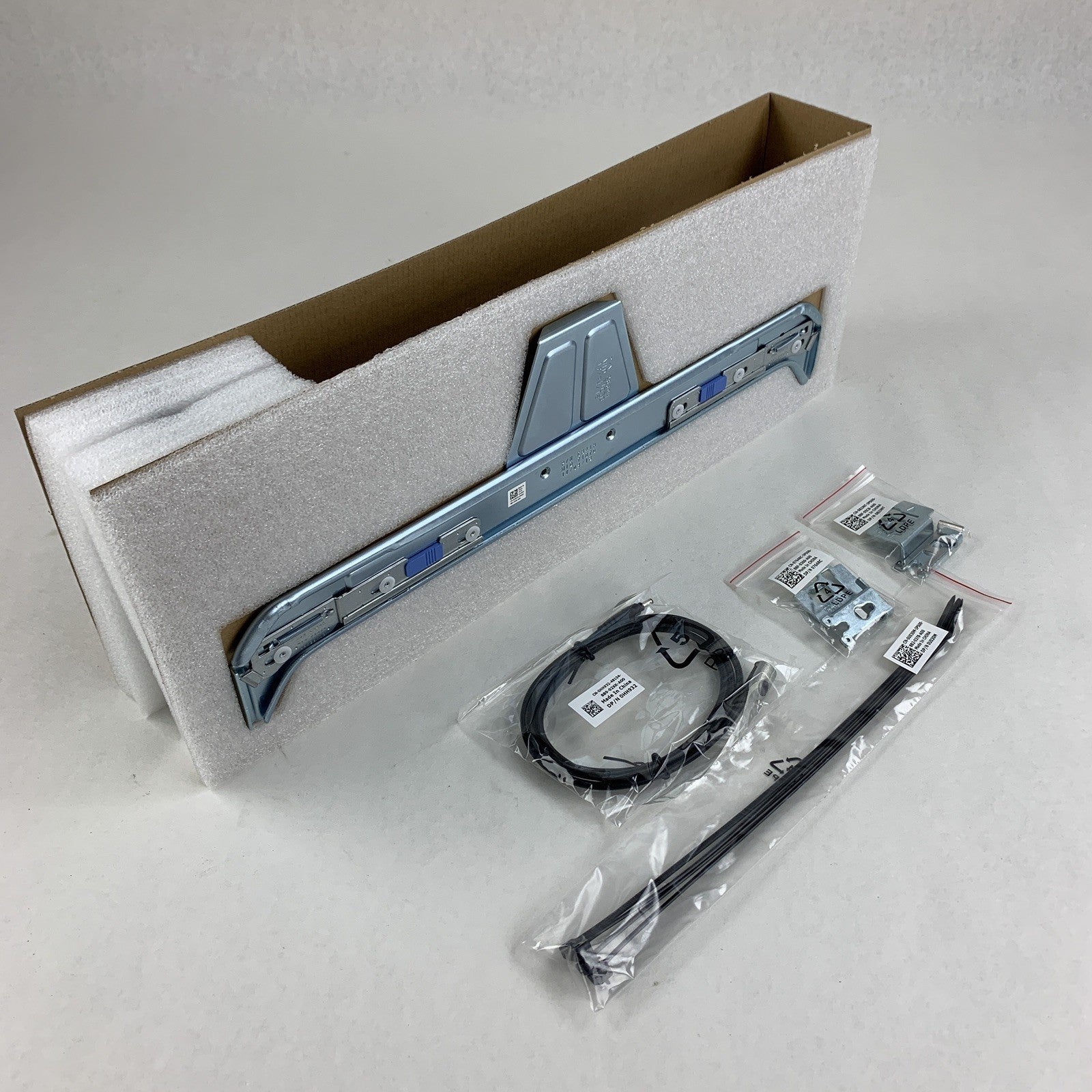 Dell 0YF1JW 2U Cable Management Arm Kit for PowerEdge Lot of 3 Box Opened