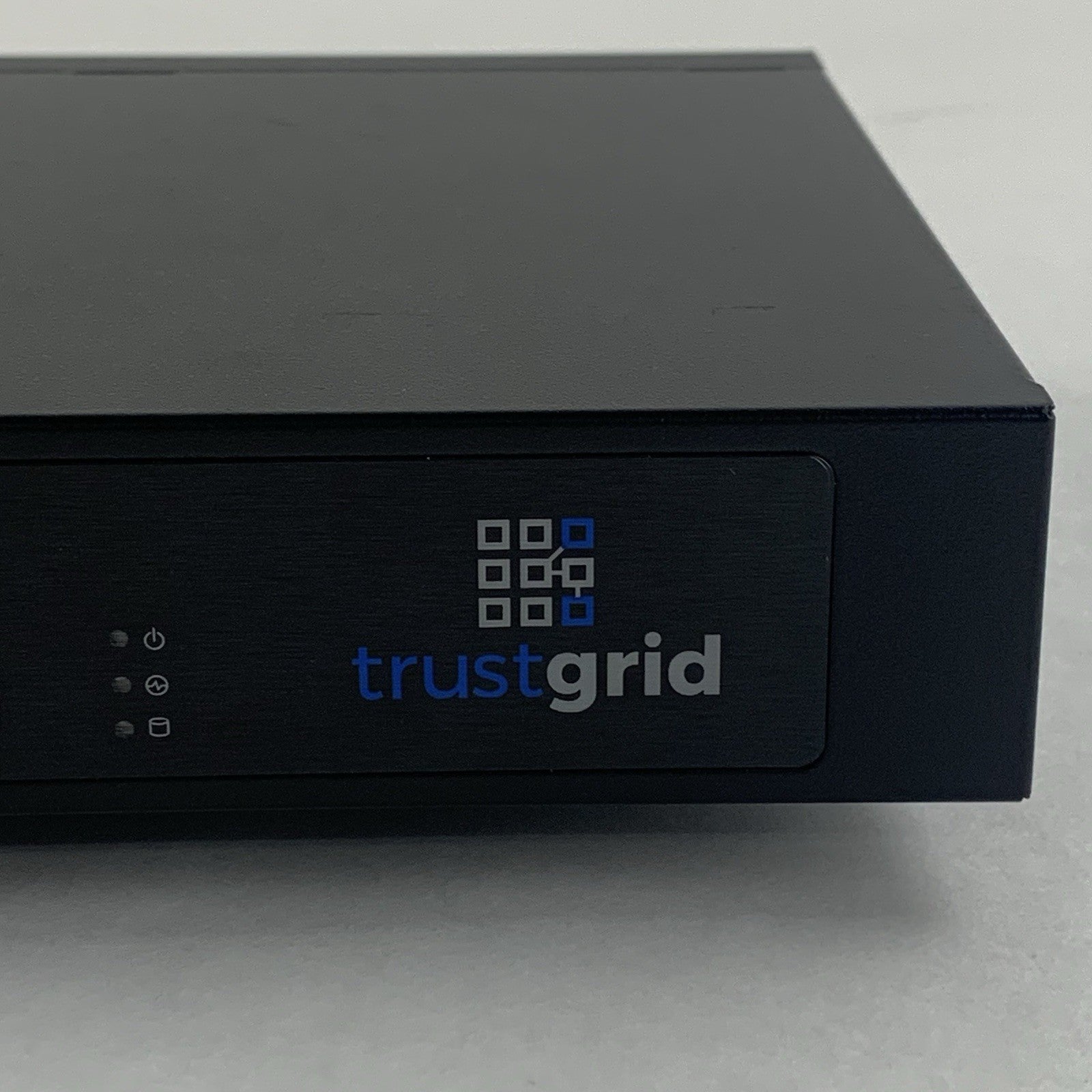 Lanner NCA-1513E Trustgrid Desktop Network Appliance No OS No Drive No AC3