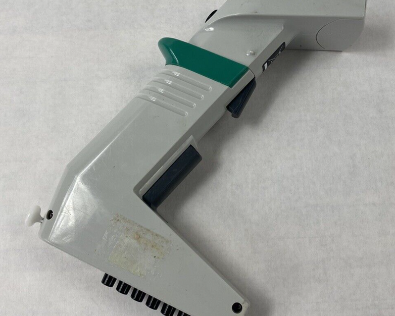 Lot of 4 Thermo Scientific Matrix 1250 uL 8-Channel Electronic Pipette