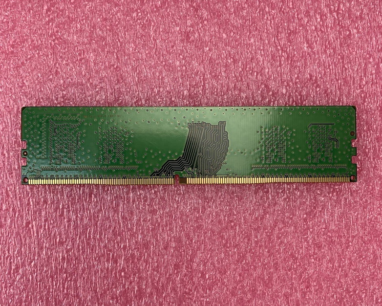 Samsung M738A5244CB0-CTD PC4-2666V-UC0-11 4GB 1Rx16 Desktop Memory RAM Lot of 3