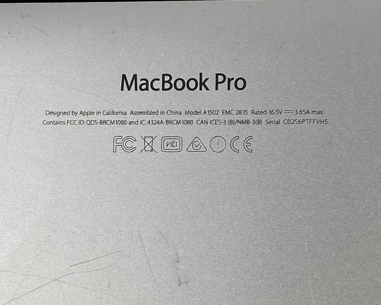 Apple MacBook Pro A1502 2015 Retina 13" 2.70 GHz i5 8 GB RAM 250GB SSD os11.7.10