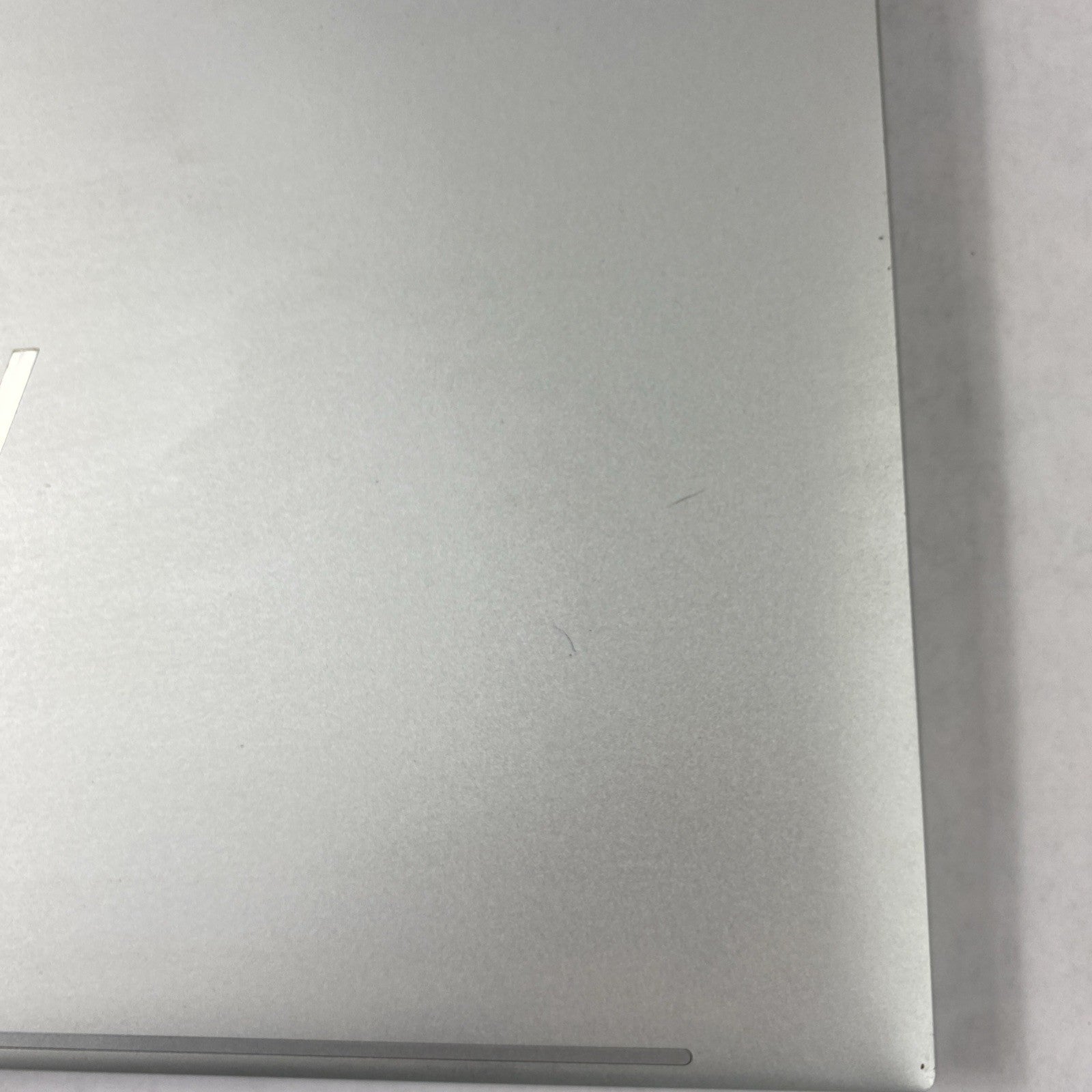 HP EliteBook 860 G9 16" Core i5-1245U 3.96 GHz 32 GB RAM No SSD No OS