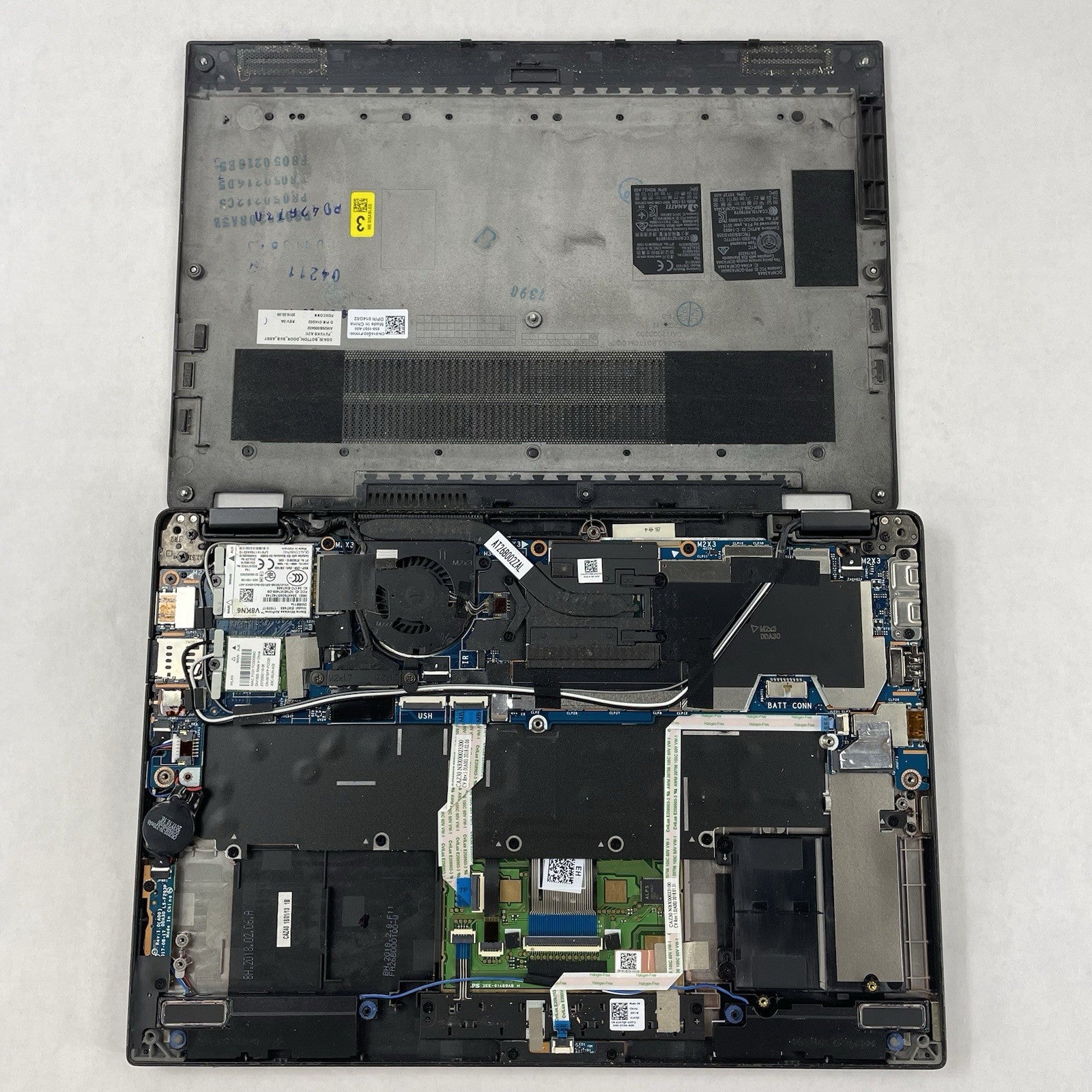 Dell Latitude 7390 2 in 1 13.3" Touch i3-7130U 2.70 GHz 4 GB RAM No SSD/OS/Batt17