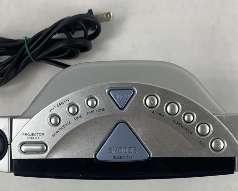 Emerson Research SmartSet CKS3516 Time Projector Alarm Clock Radio