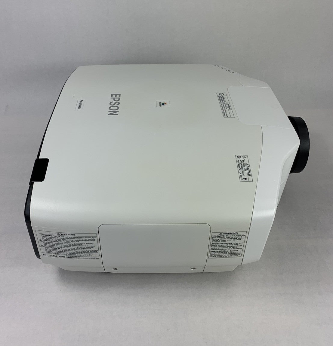 Epson Pro G7400U H762A LCD Projector - Parts or Repair