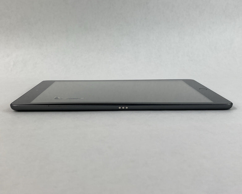 Apple iPad 7th Gen A2197 32GB 10.2" Retina Wi-Fi Space Gray IOS 18.7.8