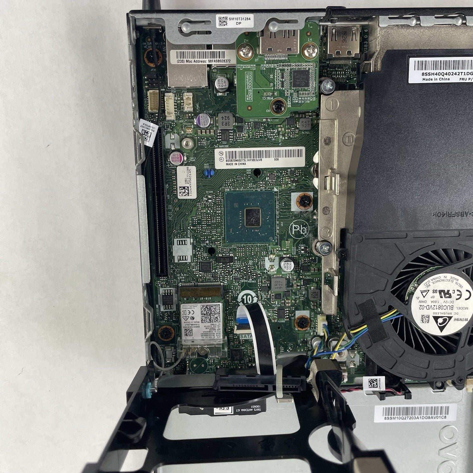 Lenovo ThinkCentre M720Q Micro i5-8400T 1.70 GHz 8 GB RAM No SSD/OS/AC11
