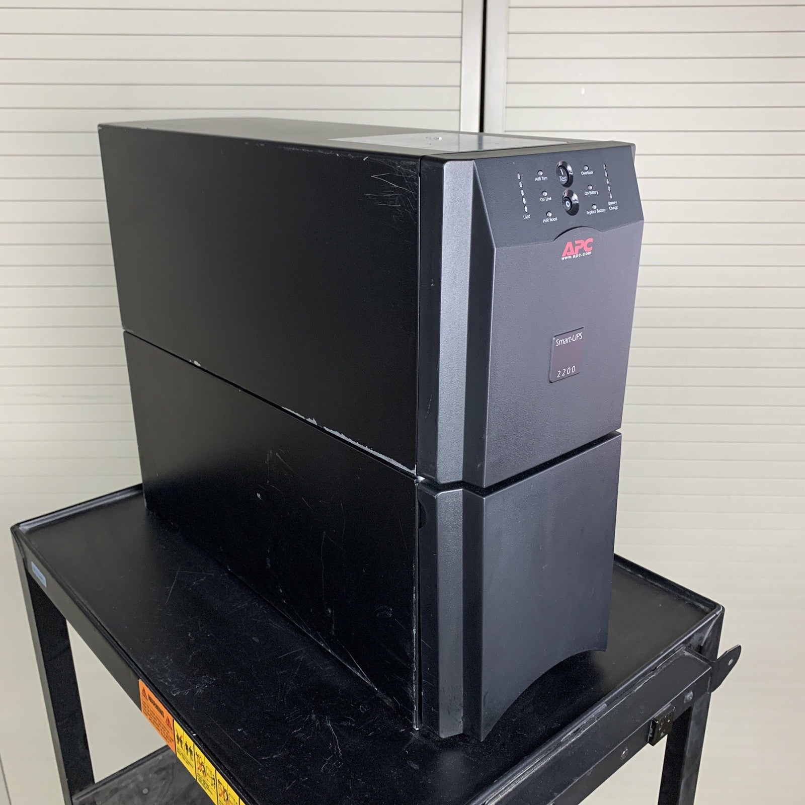 APC SUA2200 Smart-UPS 2200 UPS Tower Tested No Batteries w/ Cord