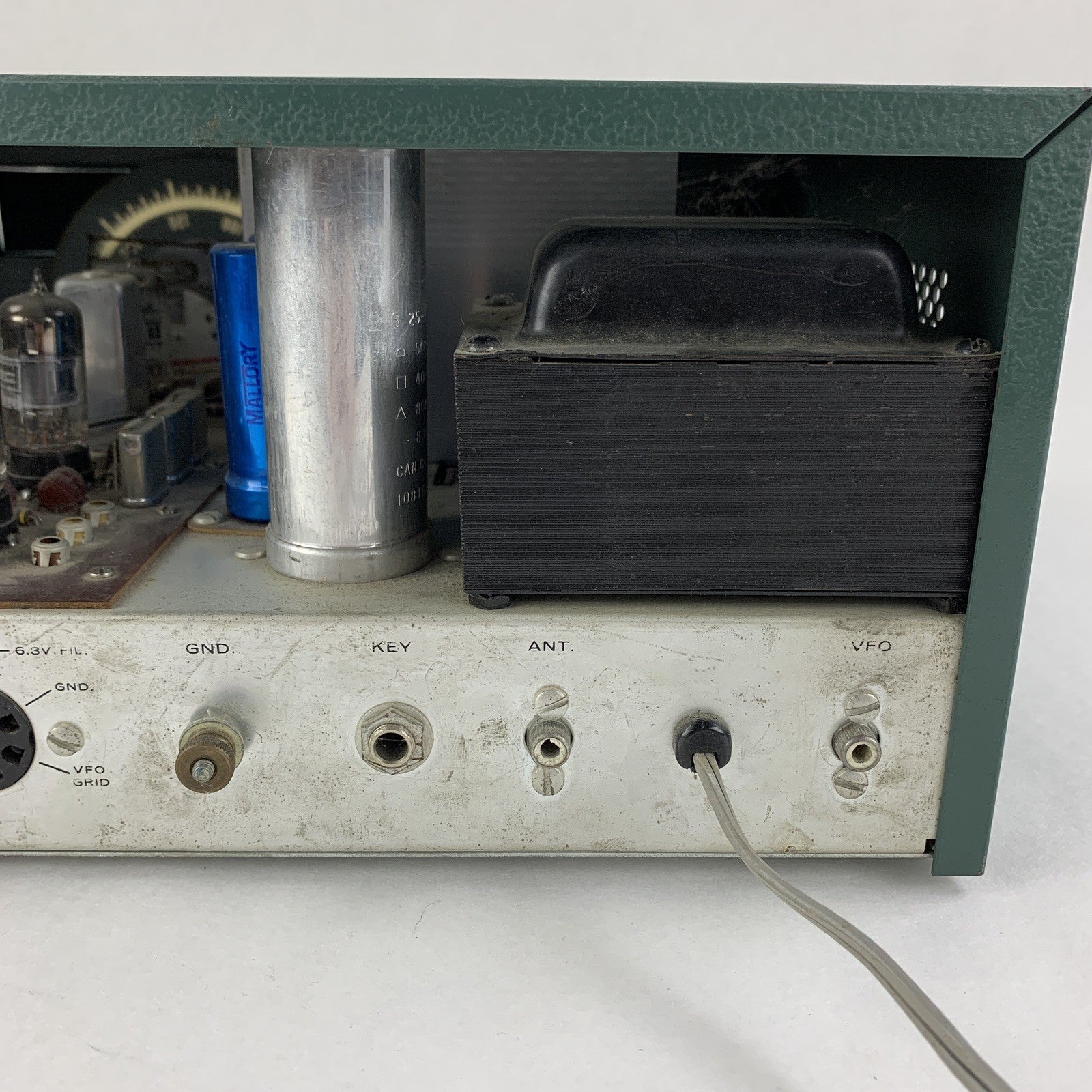 Heathkit HW-16 CW Transceiver  Powers On