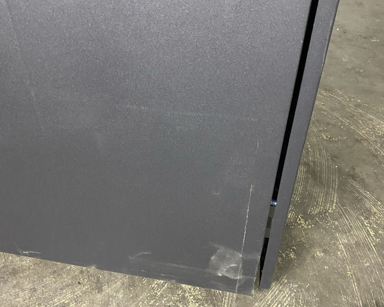 IBM 9307-4RX 1S 42U Server Rack Cabinet 39M6738 w/ Power Distribution Units