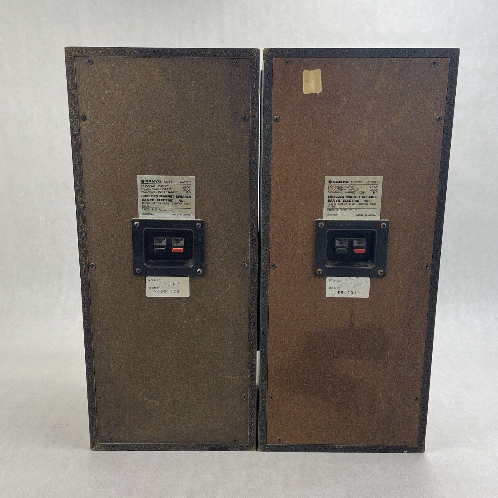 Sanyo AVS97 Bookshelf Speakers Tested