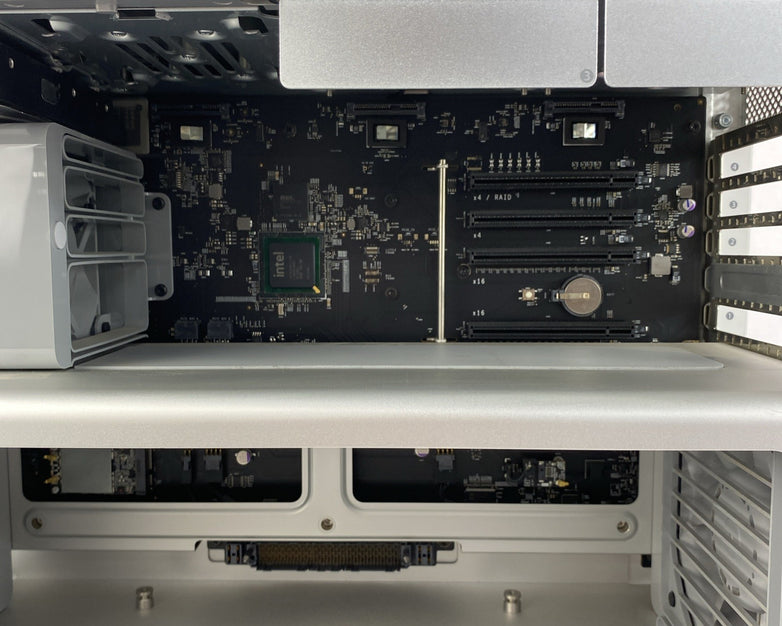 Apple Mac Pro A1289 2009 Xeon W3540 2.93GHz 6GB RAM 640GB HDD os10.11.6 No GPU