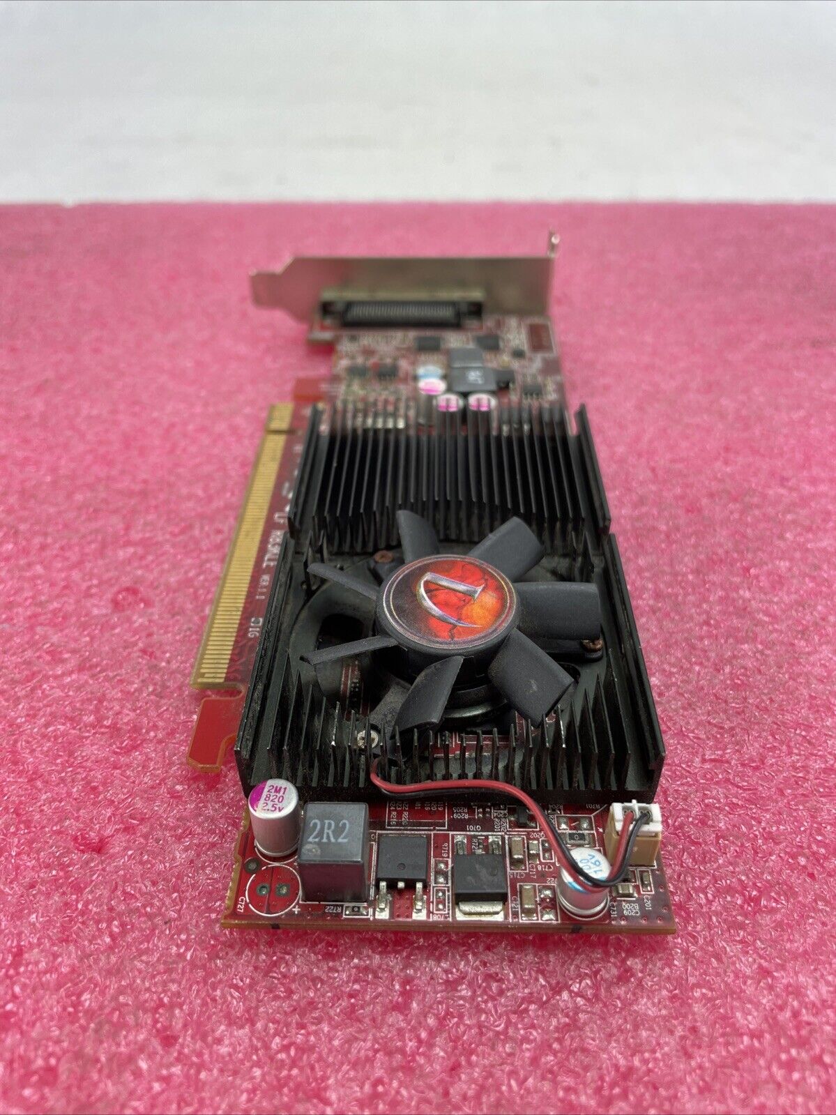 VisionTek 5570 1GB VHD CTK-401073 PCIe Graphics Card