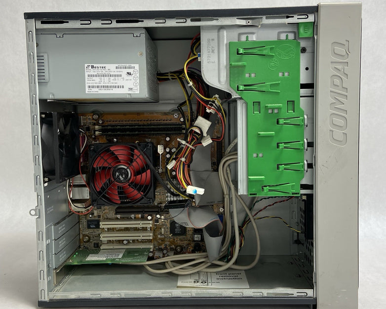Compaq Presario SR1538X MT AMD Athlon 64 3300+ 2.4GHz 2GB RAM No HDD No OS