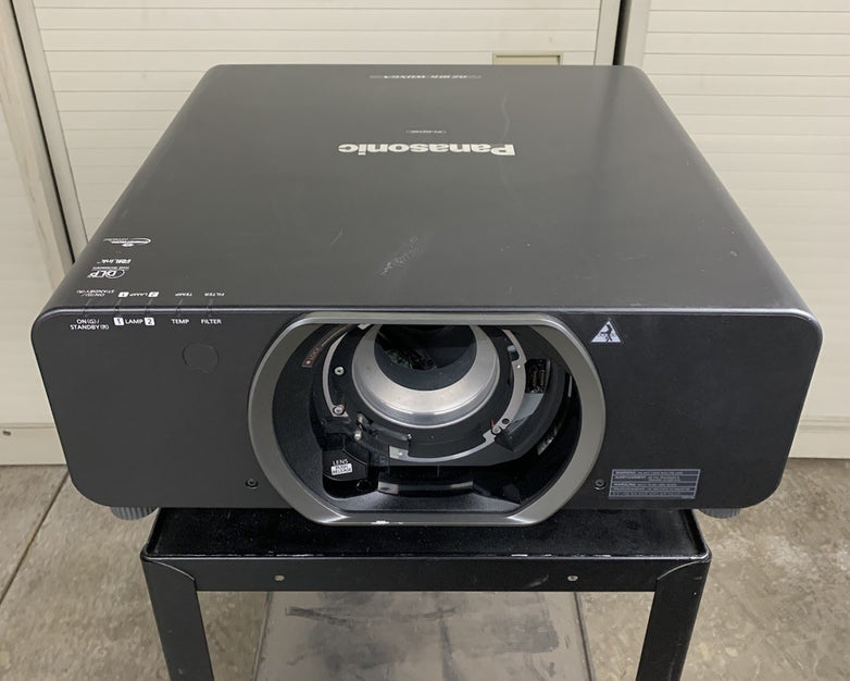 Panasonic PT-DZ10KU WUXGA DLP Lamp Projector 172 Lamp Hours - No Lens No Remote