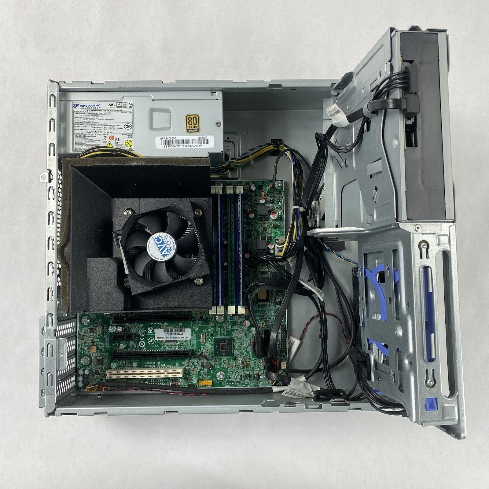 Lenovo ThinkCentre M93p SFF Intel Core i5-4570 3.2GHz 8GB RAM No HDD No OS