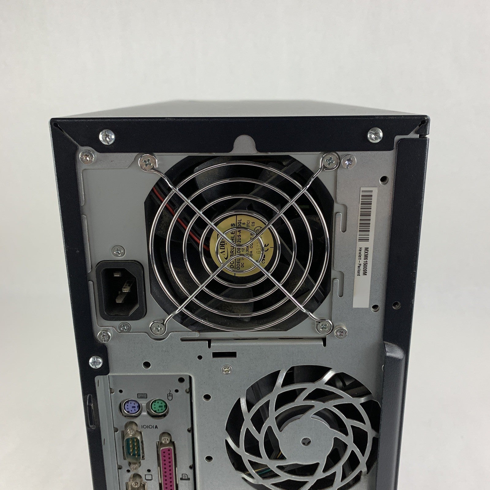 HP Compaq DC7600 MT Desktop Intel Pentium 4 3.20 GHz 512 MB No OS No HDD