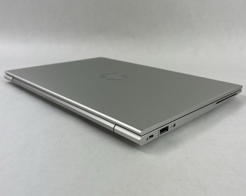 HP ProBook 630 G8 13.3" i7-1165G7 2.60 GHz 8 GB RAM No SSD/OS/AC
