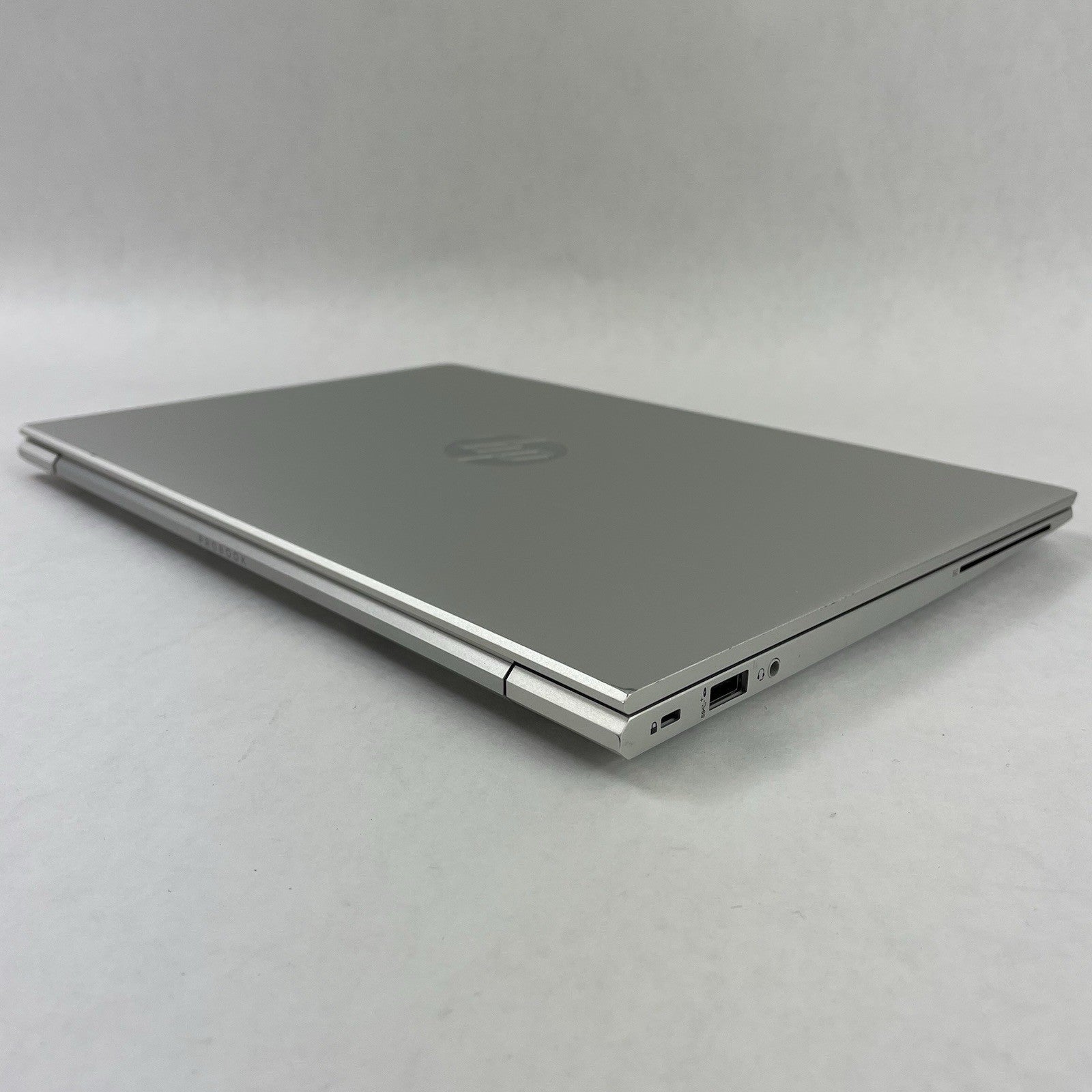 HP ProBook 630 G8 13.3" i7-1165G7 2.60 GHz 8 GB RAM No SSD/OS/AC8