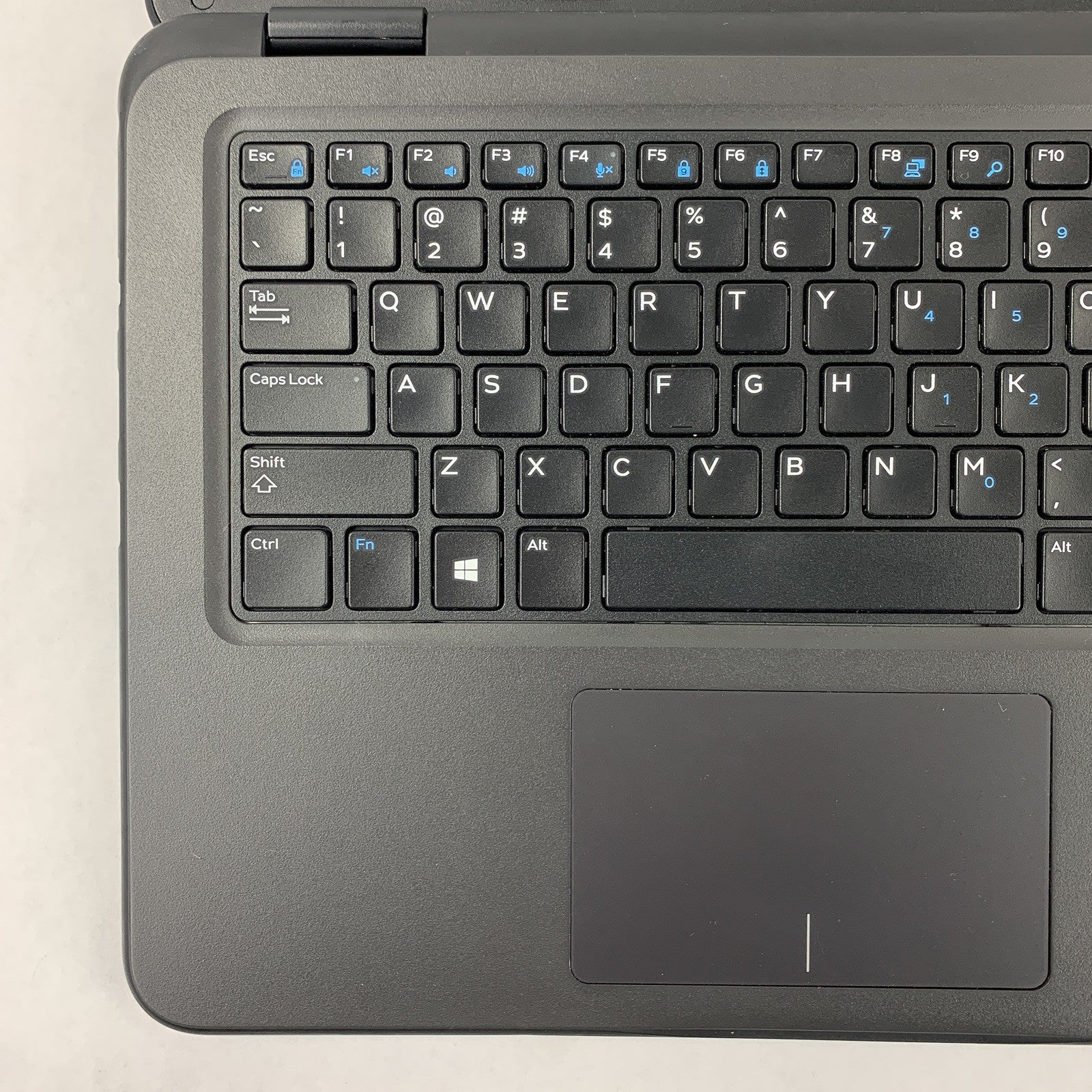 Dell Latitude 3300 13.3" i5-8250u 1.6 GHz 8 GB Ram NO OS No HDD No Batt No AC