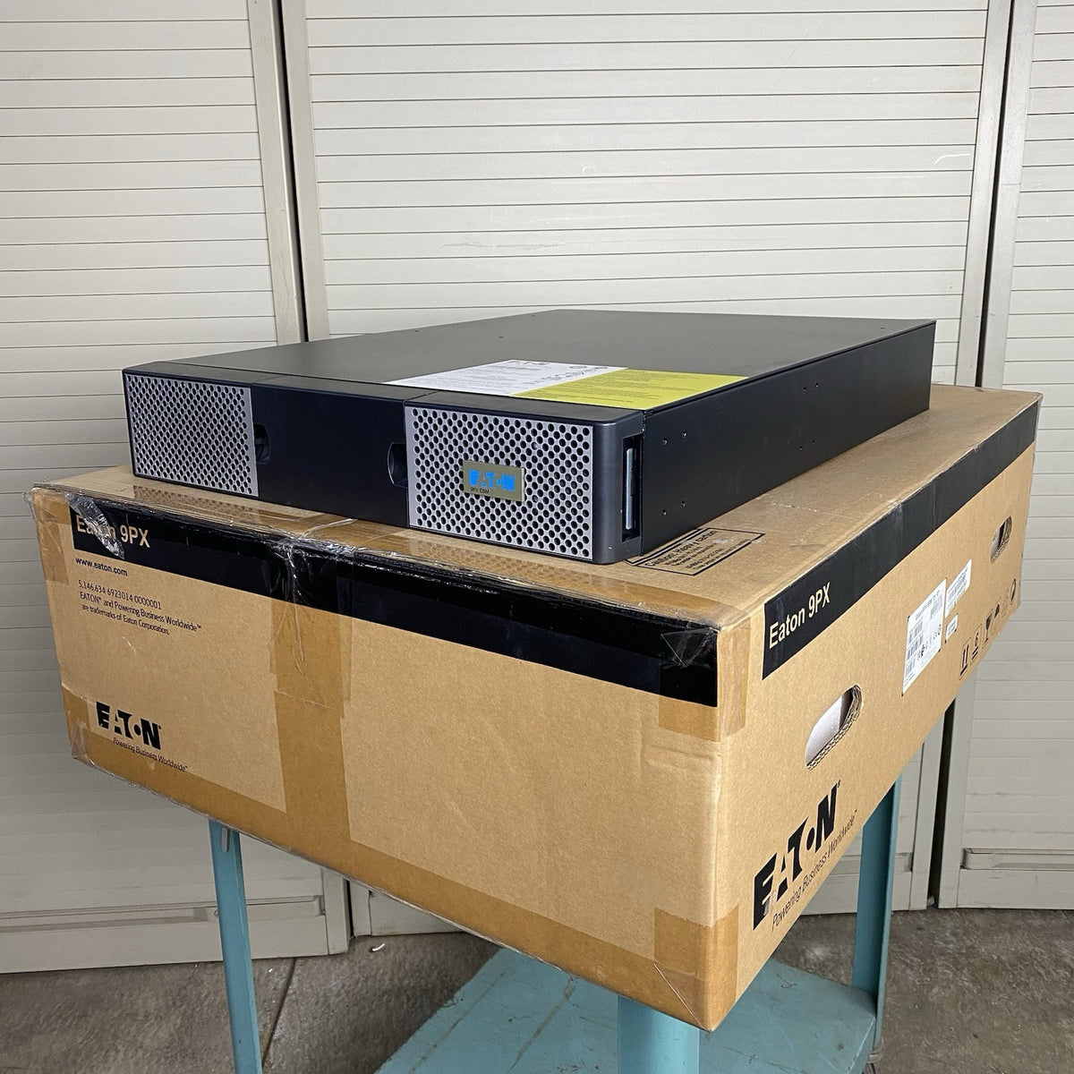 Eaton 9PXEB 9PX 72V Rack/Tower Extended Battery Module EBM 9PX Exp: 8/233