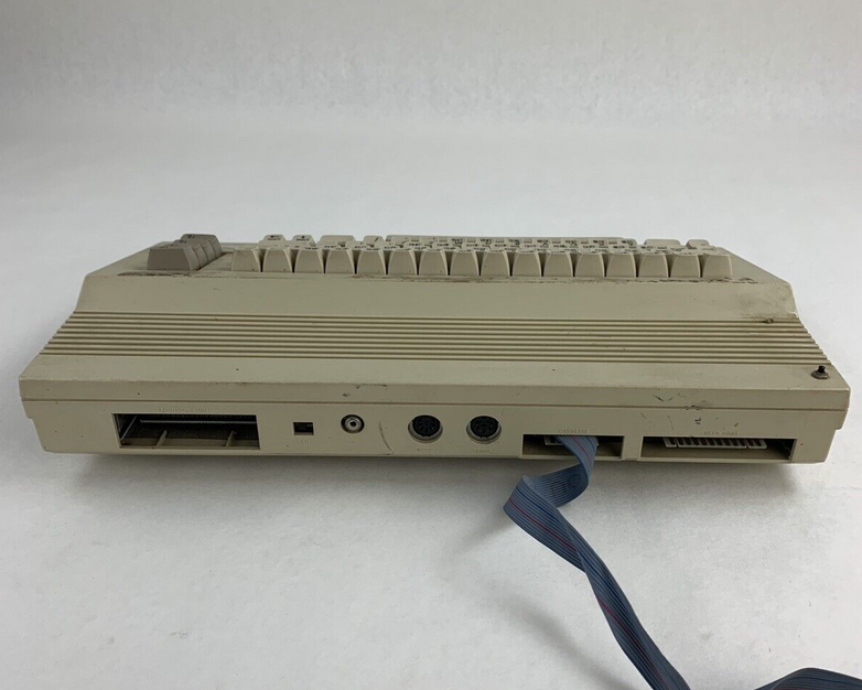 Commodore 64 64C Computer System Boots w/PSU, NKP Deluxe Keypad, and Manuals