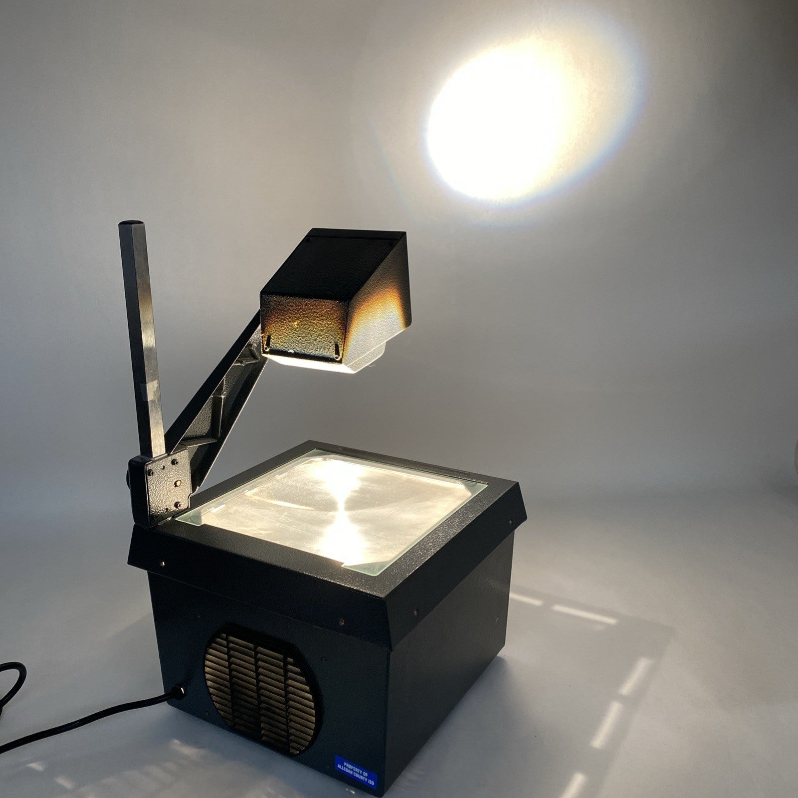 Eiki 3860A Still Picture Projector Power Tested7