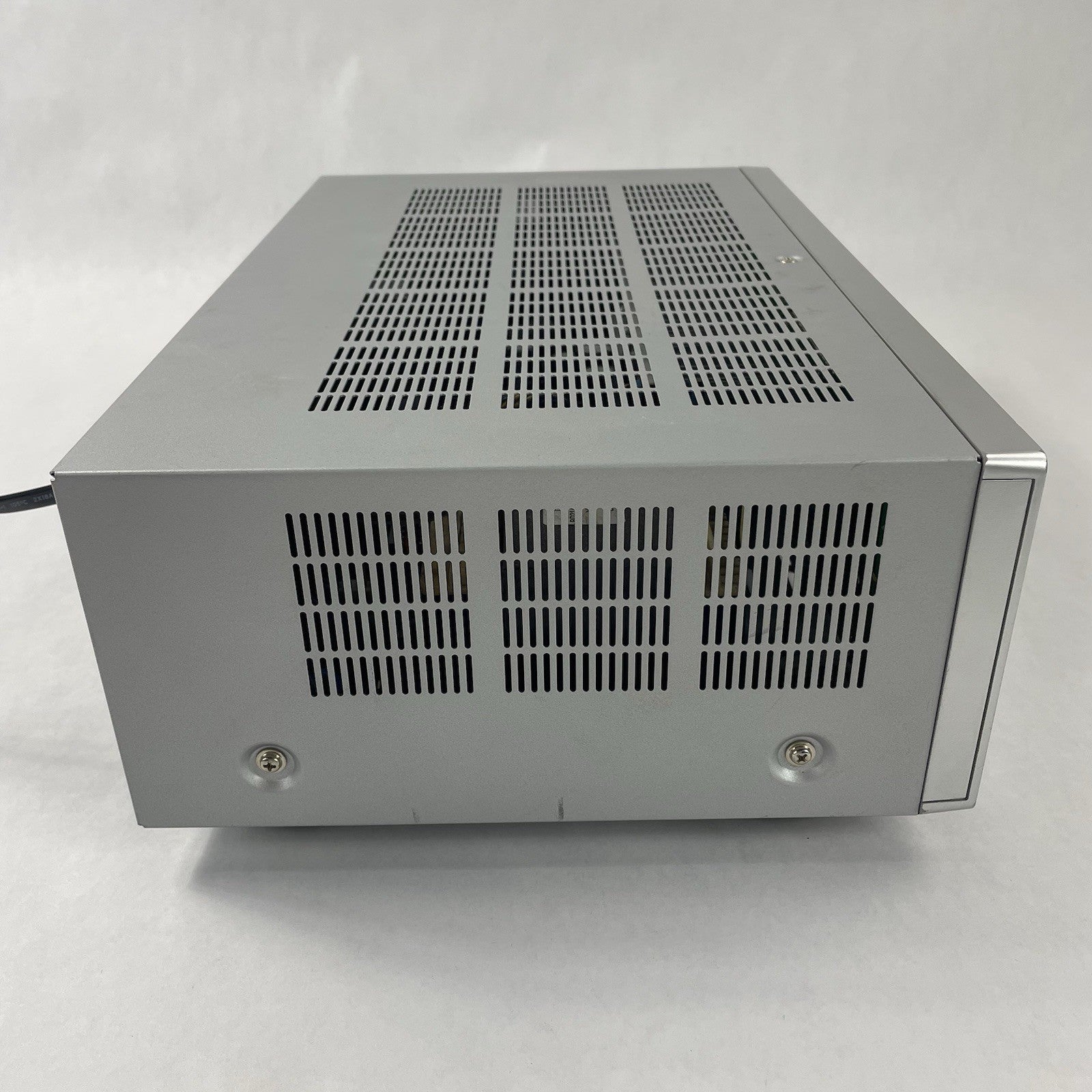 Yamaha HTR-5930 5.1 Channel Home Theater Audio Receiver No Remote For Parts