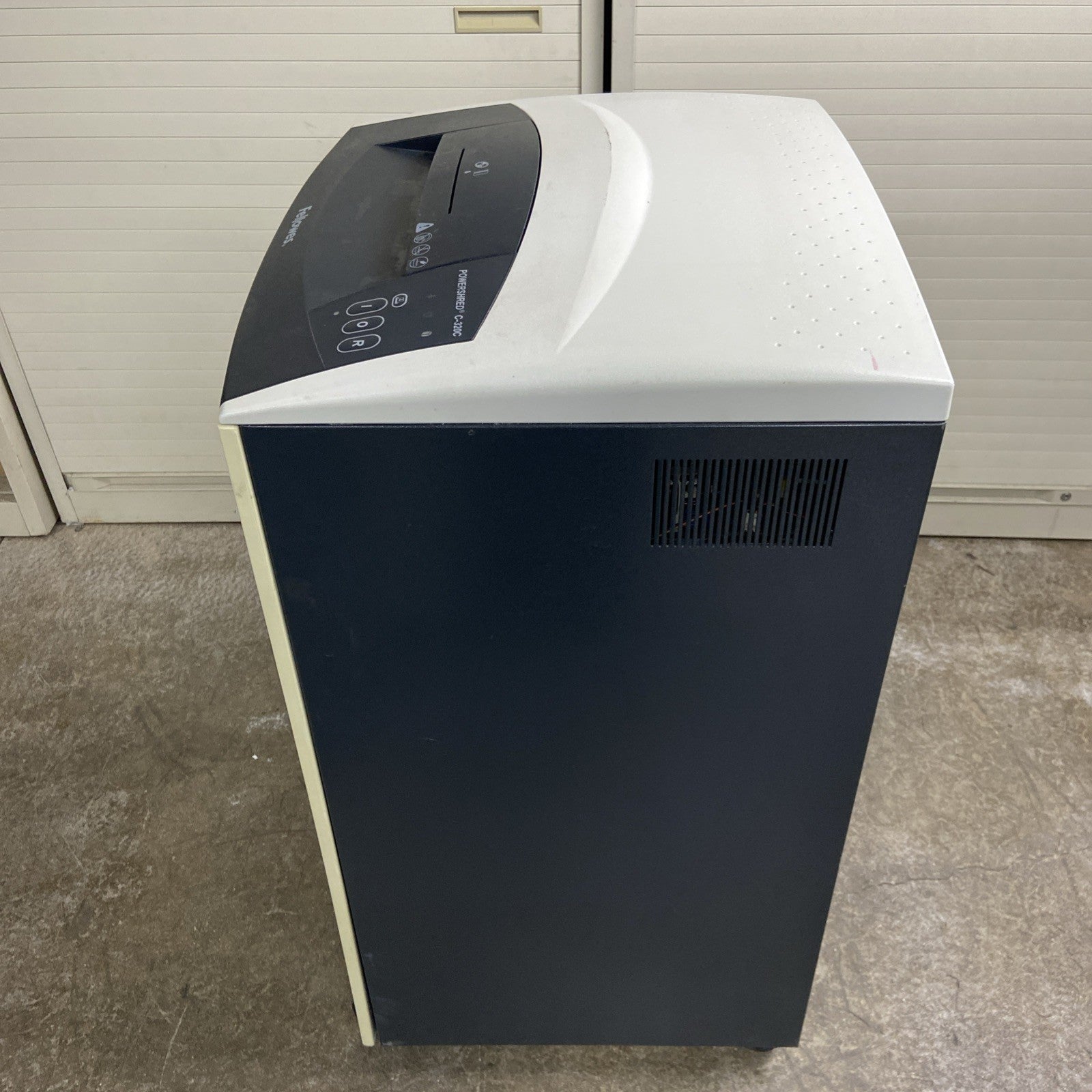 Fellowes Powershred C-320 Shredder Strip-Cut - Tested