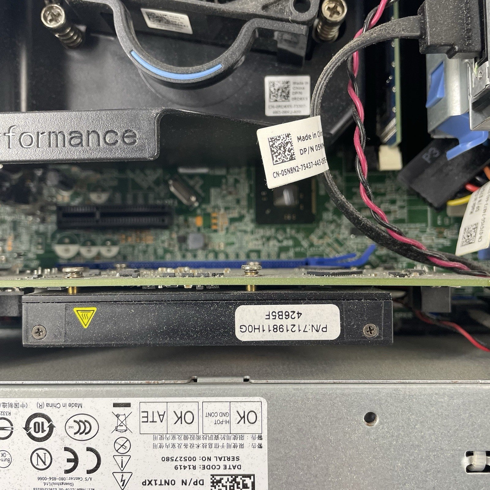 Dell Optiplex 7020 SFF i7-4790 3.60 GHz 4 GB RAM No HDD/OS - Radeon 428B5F12