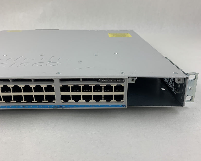 Cisco C9300-48UN-A 48-Port UPoE Ethernet Network Advantage Switch Tested Reset