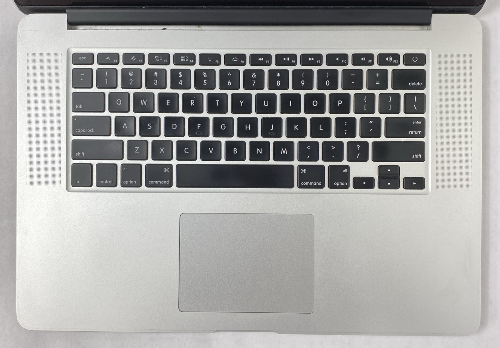 Apple MacBook Pro A1398 2012 Retina 15" i7 8GB RAM 500GB SSD - Service Battery3