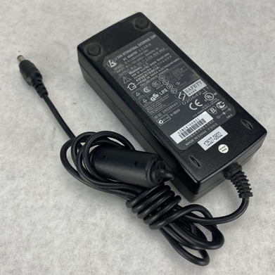 Li Shin International LSE0107A1240 12V 3.33A 40W I.T.E. Power Supply (Lot of 3)