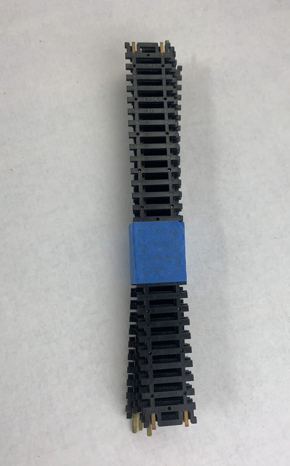 Mixed Lot of 65 HO Scale Atlas 3" 6" 9" 18" 22" Brass Snap Track Pieces