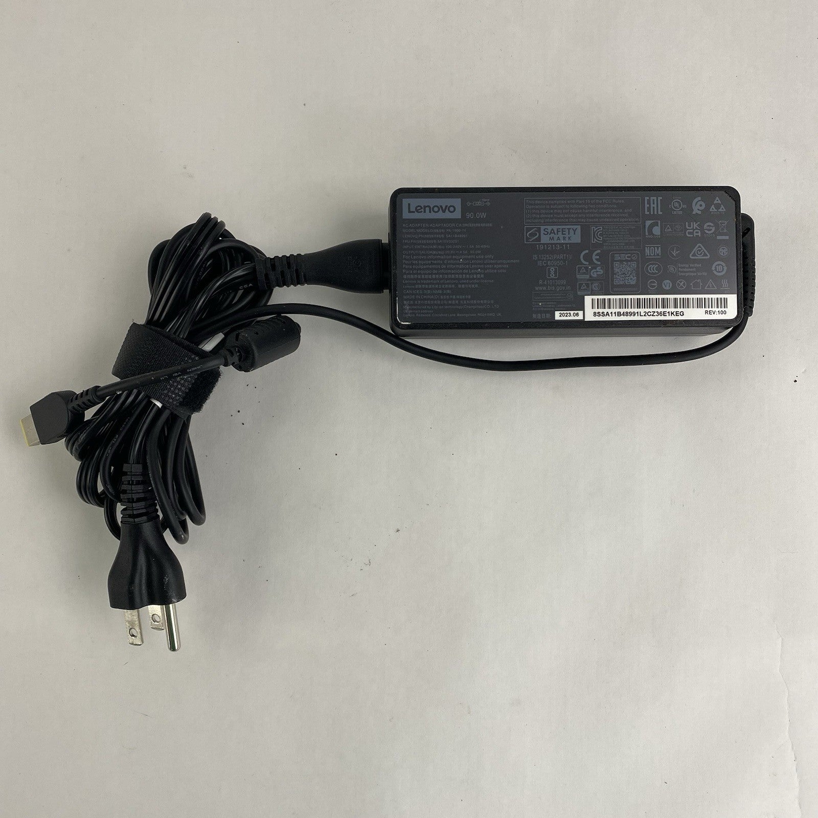 Lenovo ADLX90NLC2A 90W Square Tip AC Adapter Mixed Lot w/ PA-1900-74 Lot of 54