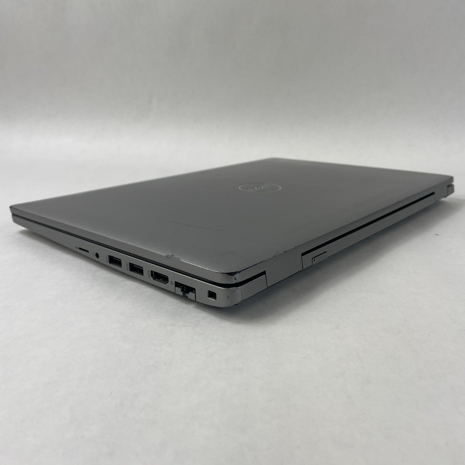Dell Latitude 5520 15.6" i5-1135G7 2.40 GHz 8 GB RAM No SSD/OS/AC/Batt - Worn10