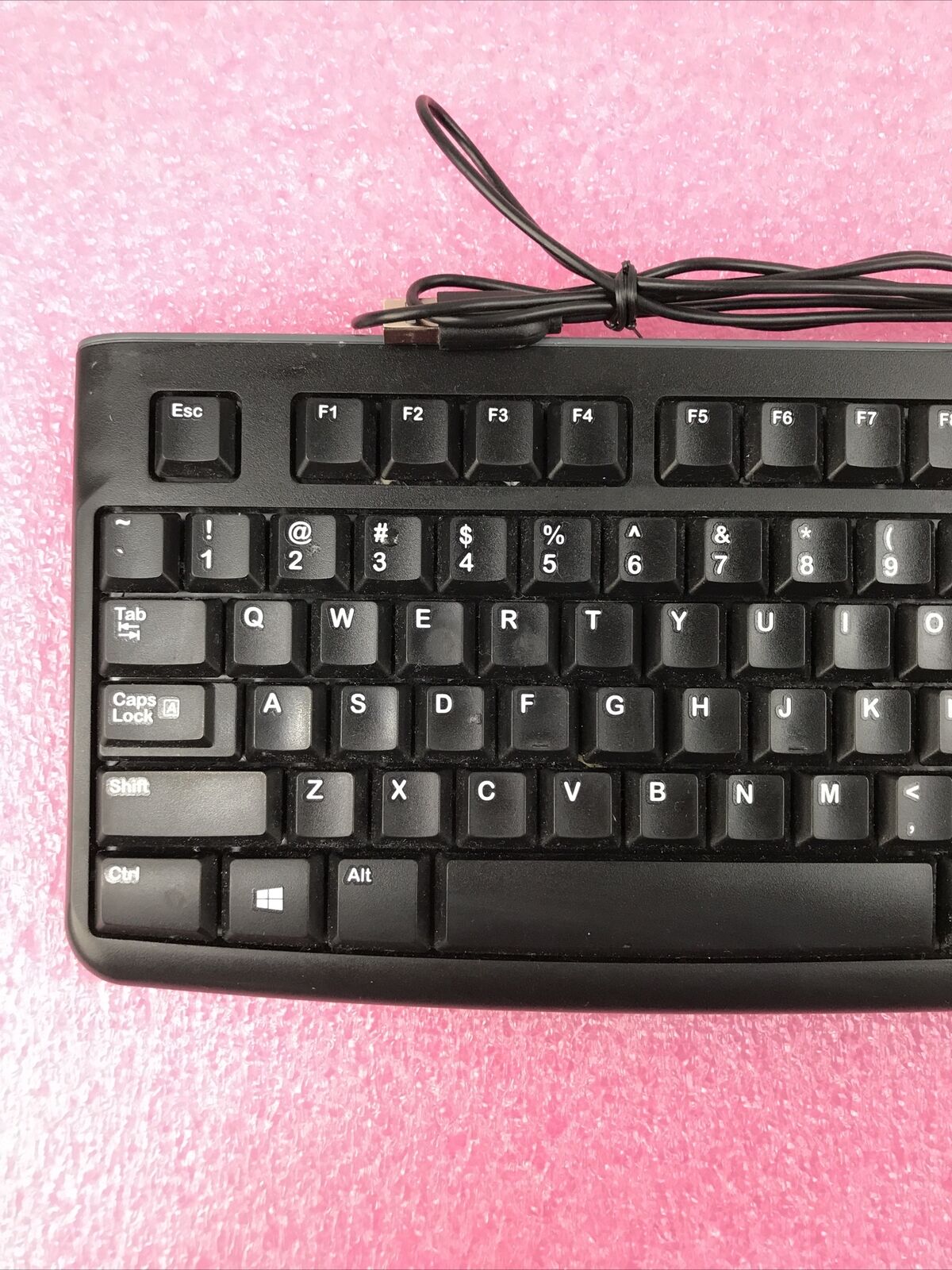 Logitech Y-U0009 USB Keyboard (Lot of 2)