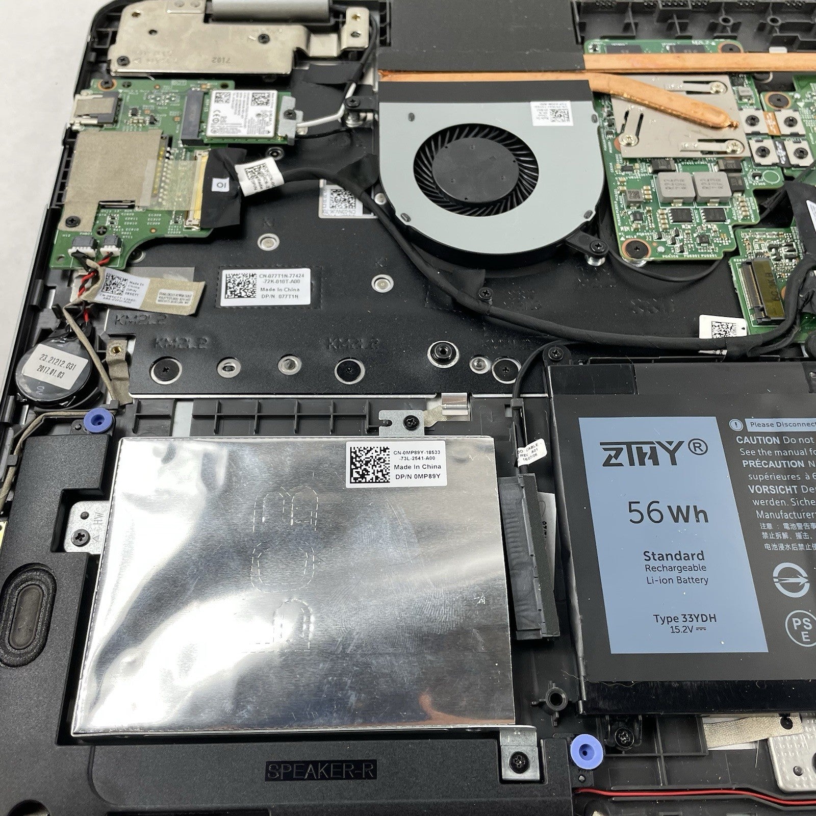 Dell Inspiron 17-7779 17.3" i7-7500U 2.70 GHz 16GB RAM NVIDIA GF108 No SSD/OS/AC19