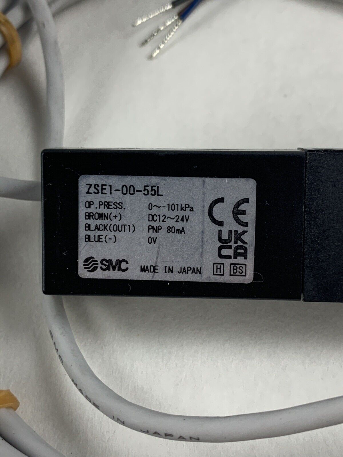 SMC ZSE1-00-55L Vacuum Ejector 101kPa DC12 24V PNP 80mA