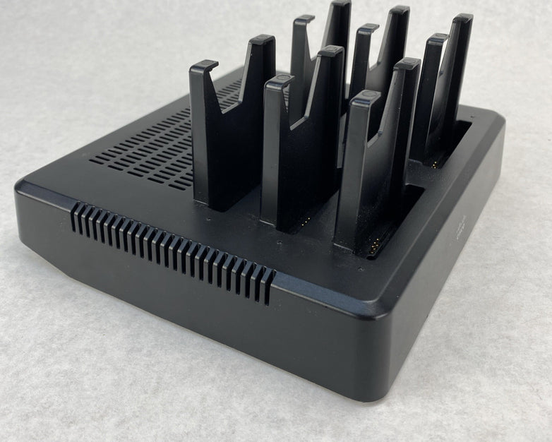 Cisco CP-840-BAT-MCHR  6-bay Battery Charger.