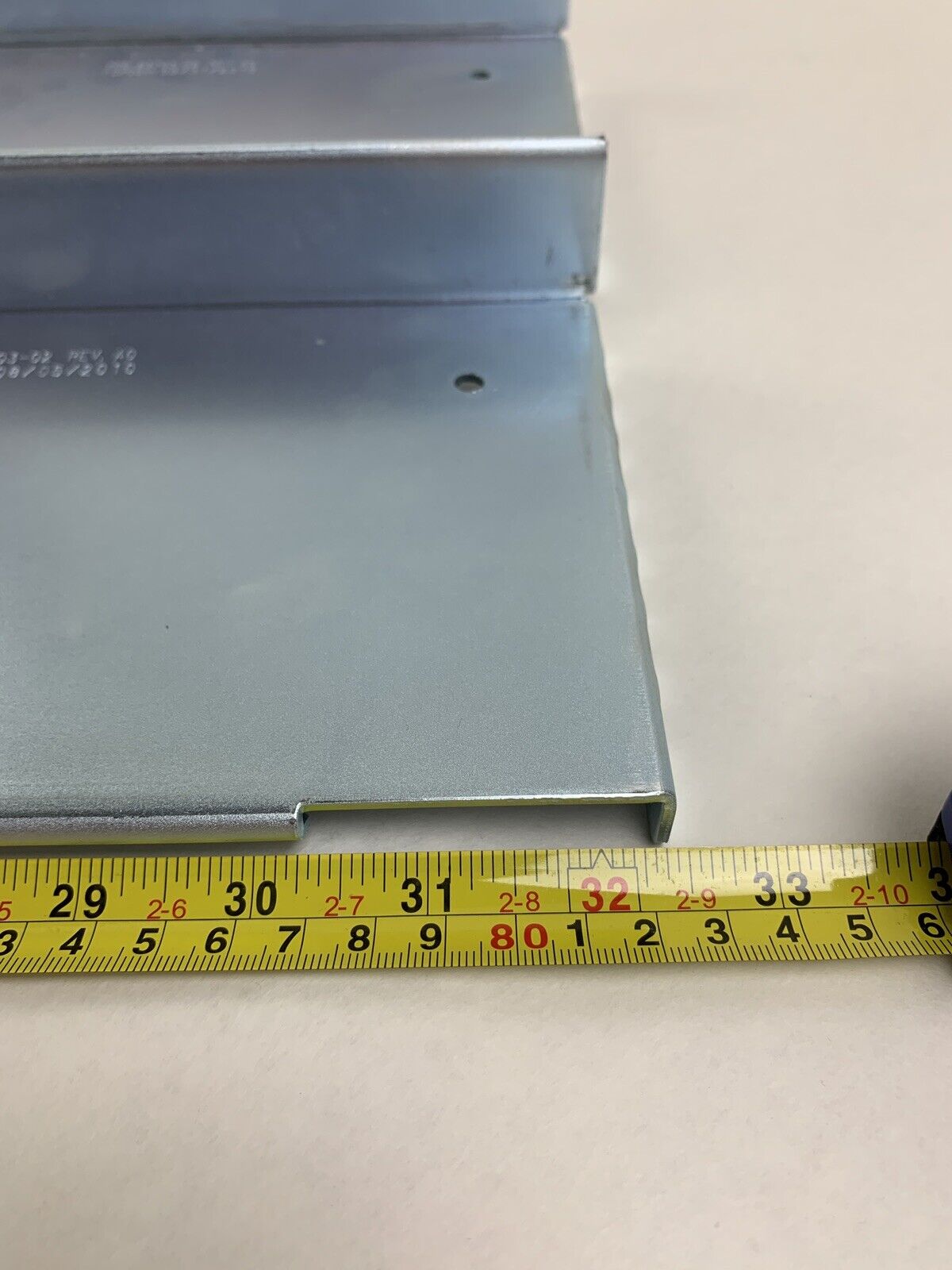 Cisco  700-23702-02 / 700-23703-02 Bottom Support Rails For Cisco Nexus 7000
